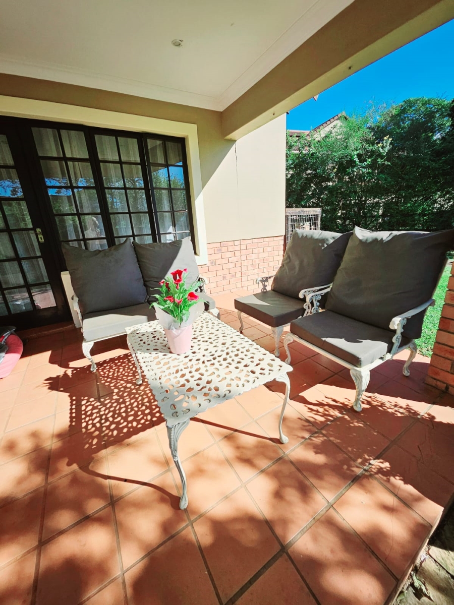 2 Bedroom Property for Sale in Clifton Hill Estate KwaZulu-Natal