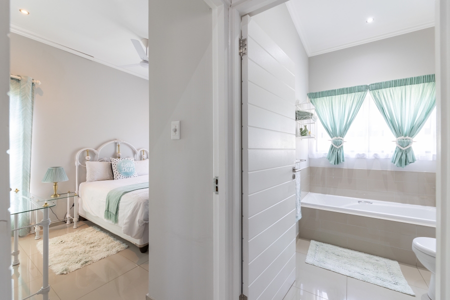 3 Bedroom Property for Sale in Palm Lakes Estate KwaZulu-Natal