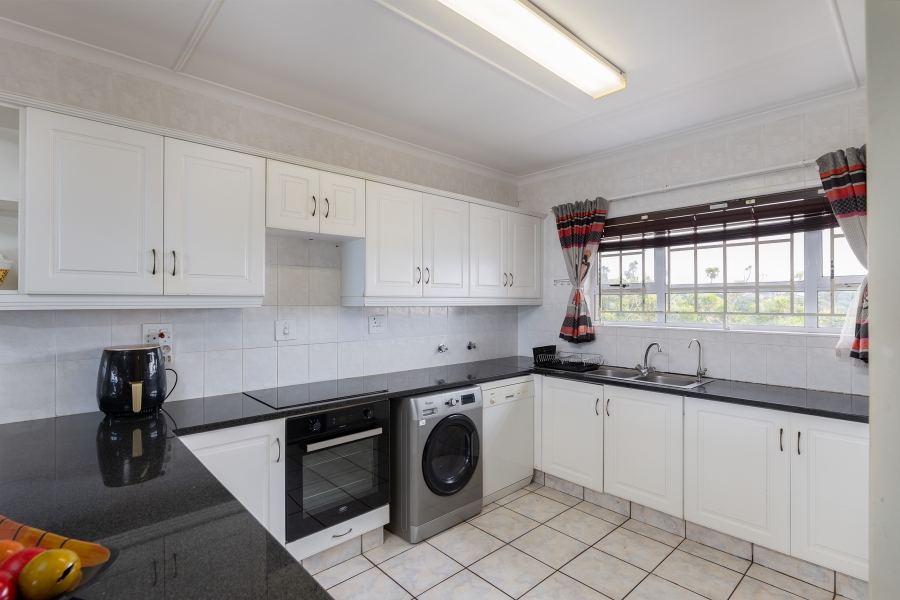 4 Bedroom Property for Sale in Beverley Hills KwaZulu-Natal