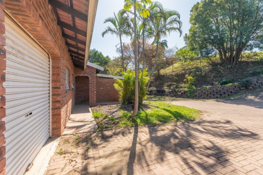 4 Bedroom Property for Sale in Dawncrest KwaZulu-Natal