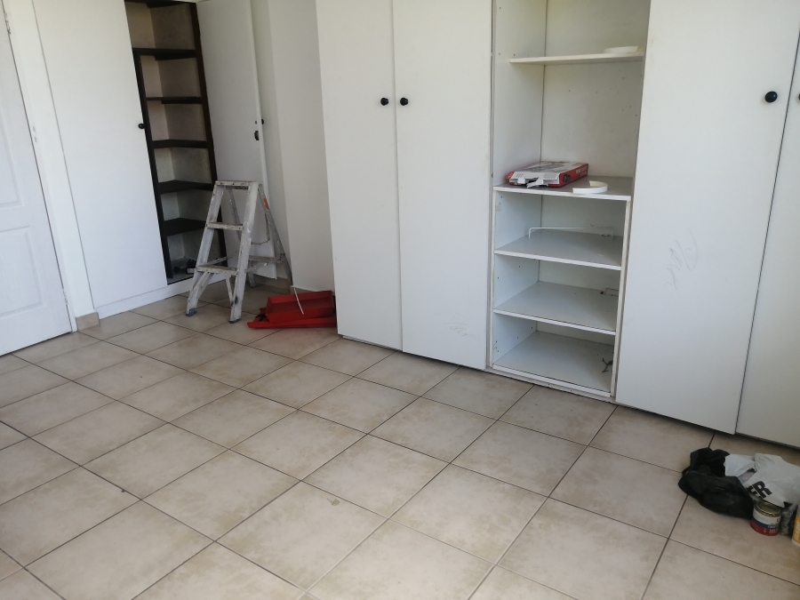 1 Bedroom Property for Sale in Umbilo KwaZulu-Natal