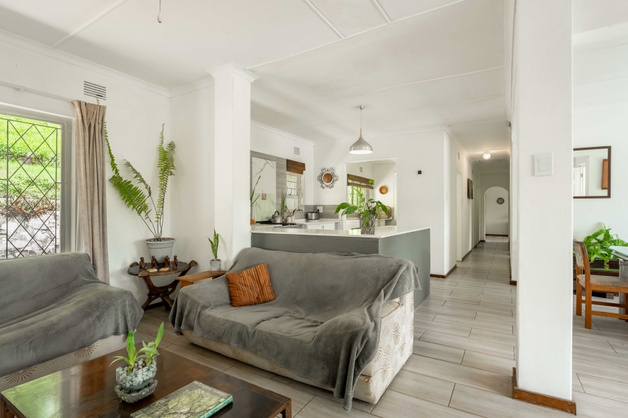4 Bedroom Property for Sale in Amanzimtoti KwaZulu-Natal