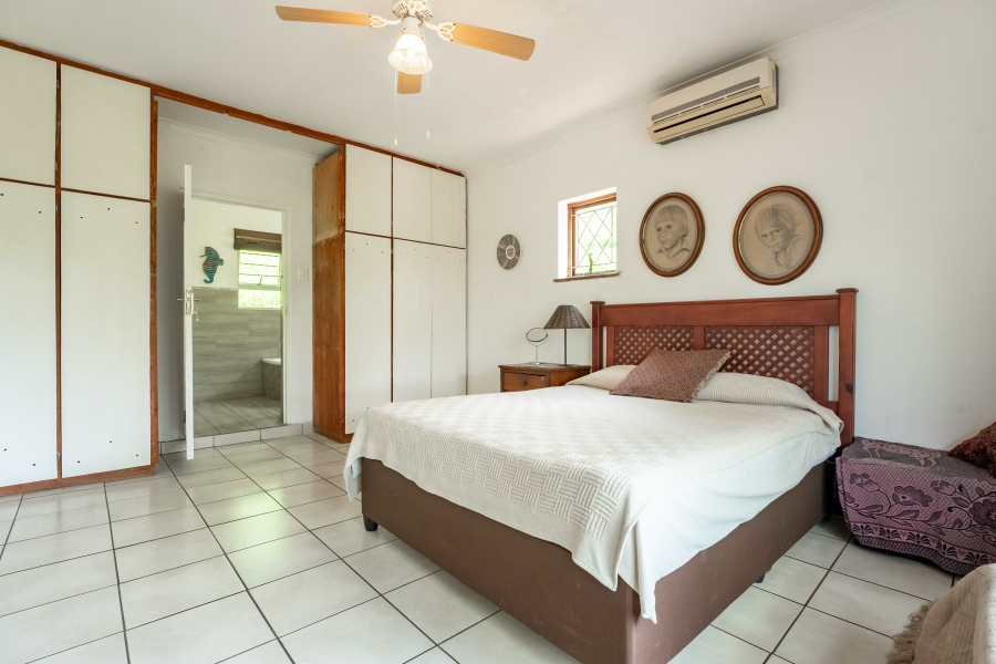 4 Bedroom Property for Sale in Amanzimtoti KwaZulu-Natal