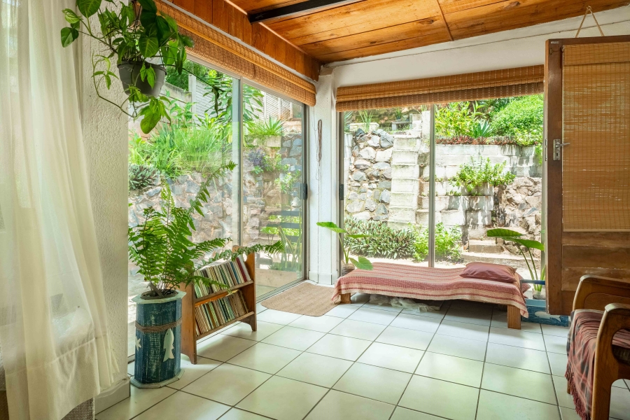 4 Bedroom Property for Sale in Amanzimtoti KwaZulu-Natal