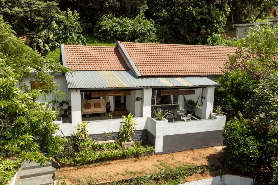 4 Bedroom Property for Sale in Amanzimtoti KwaZulu-Natal