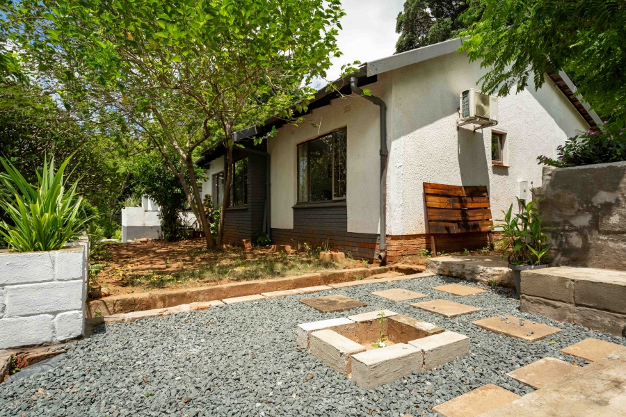 4 Bedroom Property for Sale in Amanzimtoti KwaZulu-Natal