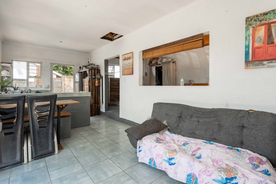 4 Bedroom Property for Sale in Amanzimtoti KwaZulu-Natal