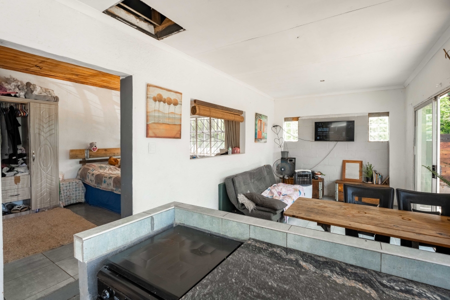 4 Bedroom Property for Sale in Amanzimtoti KwaZulu-Natal