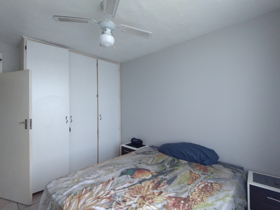 2 Bedroom Property for Sale in Essenwood KwaZulu-Natal