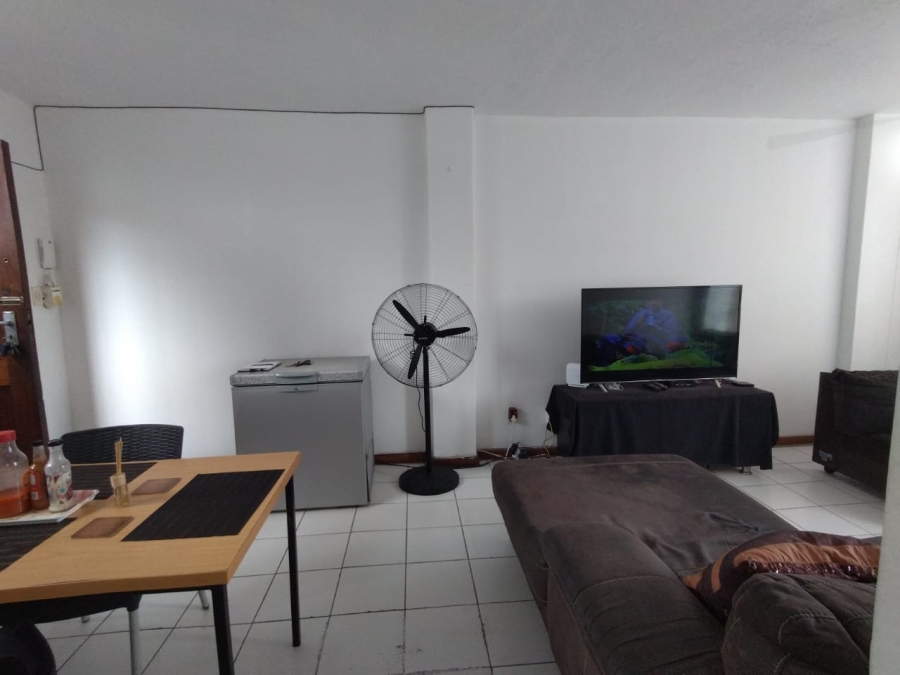 2 Bedroom Property for Sale in Essenwood KwaZulu-Natal