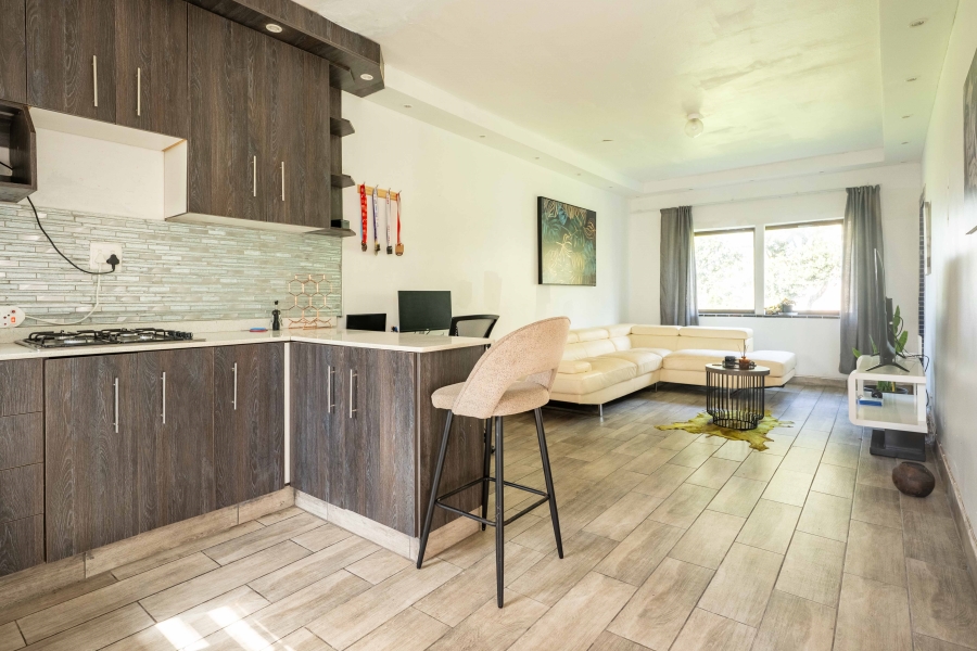 2 Bedroom Property for Sale in Amanzimtoti KwaZulu-Natal