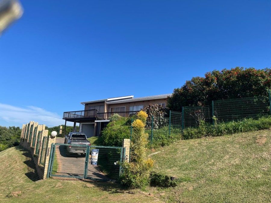 To Let 3 Bedroom Property for Rent in Zinkwazi Beach KwaZulu-Natal