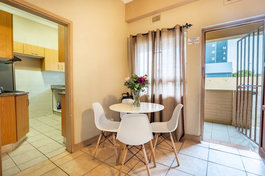 2 Bedroom Property for Sale in Amanzimtoti KwaZulu-Natal