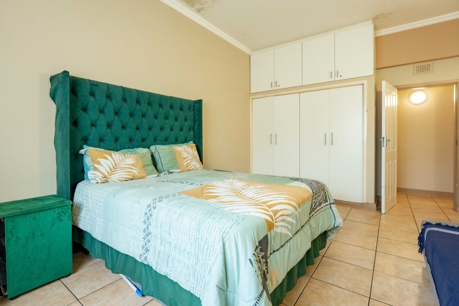 2 Bedroom Property for Sale in Amanzimtoti KwaZulu-Natal