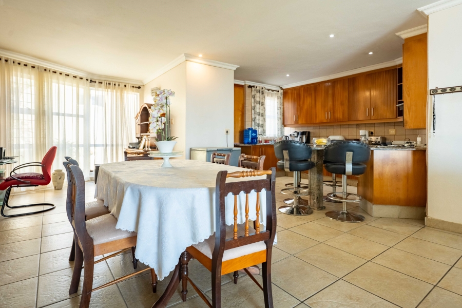3 Bedroom Property for Sale in Amanzimtoti KwaZulu-Natal