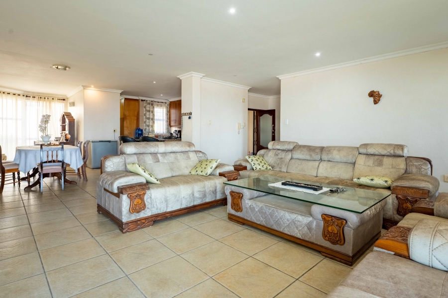 3 Bedroom Property for Sale in Amanzimtoti KwaZulu-Natal