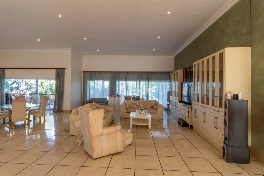 3 Bedroom Property for Sale in Wakenshaw Estate KwaZulu-Natal