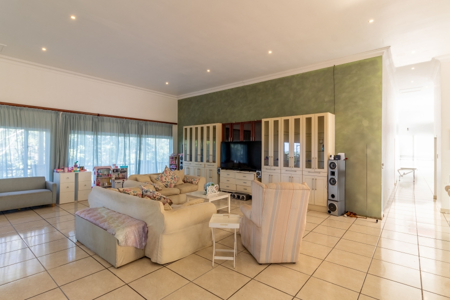 3 Bedroom Property for Sale in Wakenshaw Estate KwaZulu-Natal