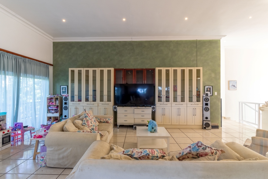 3 Bedroom Property for Sale in Wakenshaw Estate KwaZulu-Natal