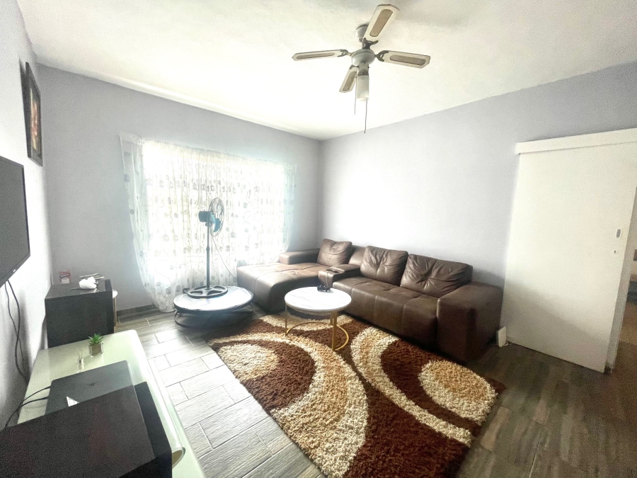To Let 2 Bedroom Property for Rent in Bonela KwaZulu-Natal
