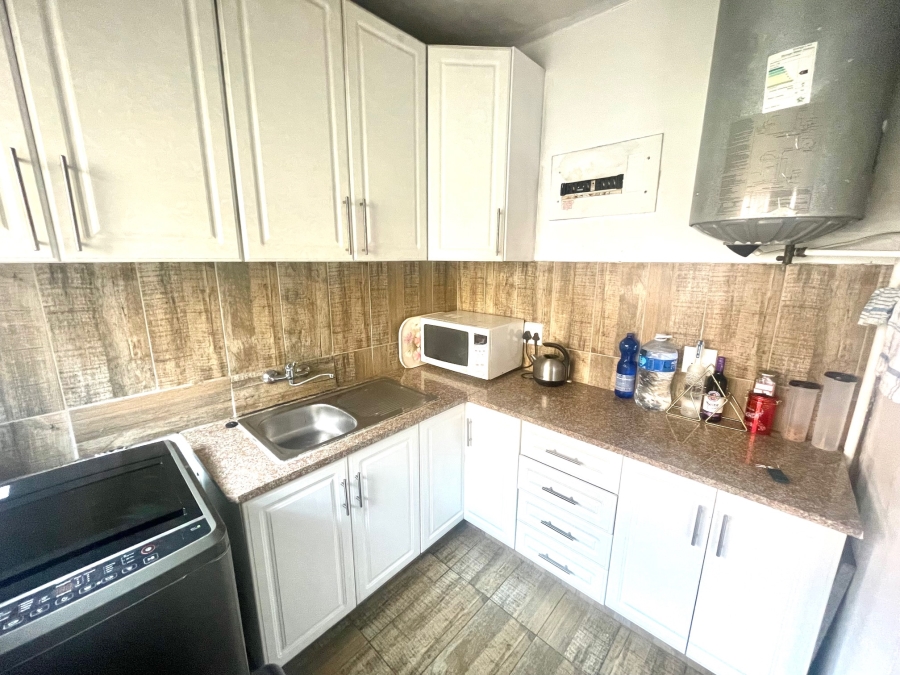 To Let 2 Bedroom Property for Rent in Bonela KwaZulu-Natal