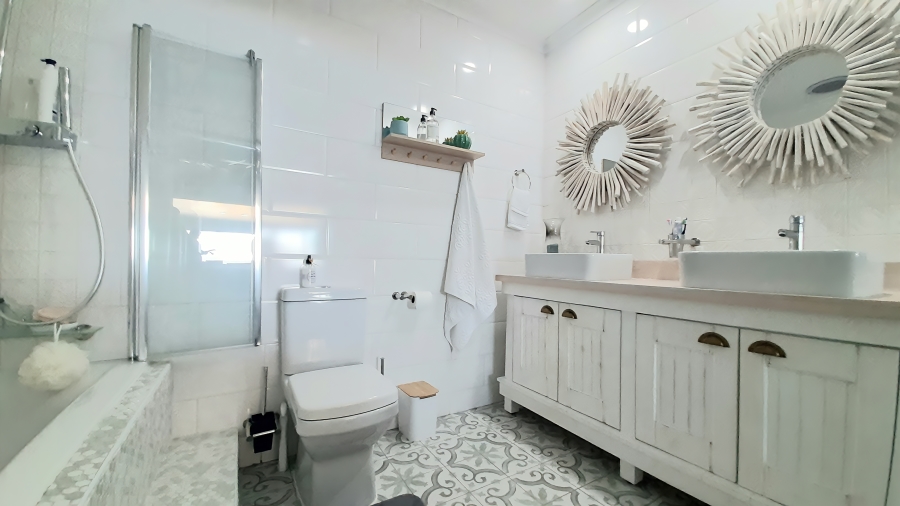 2 Bedroom Property for Sale in Shakas Rock KwaZulu-Natal