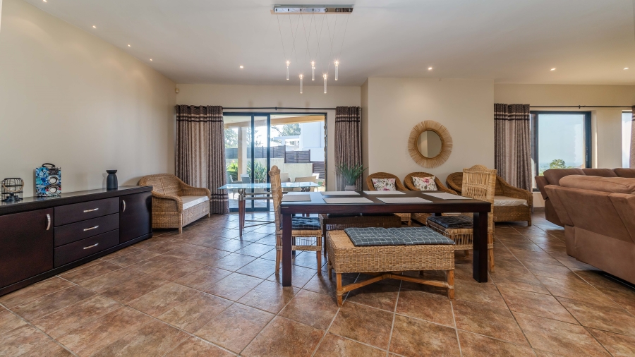 5 Bedroom Property for Sale in Zinkwazi Beach KwaZulu-Natal