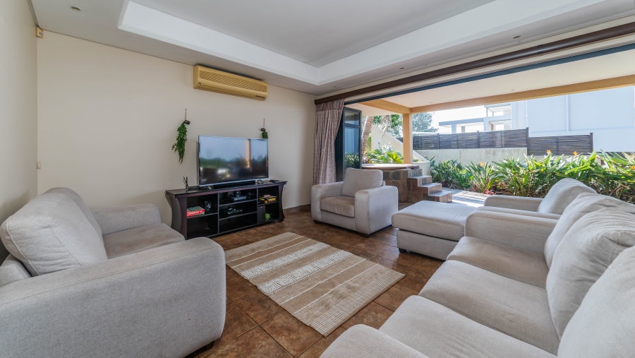 5 Bedroom Property for Sale in Zinkwazi Beach KwaZulu-Natal