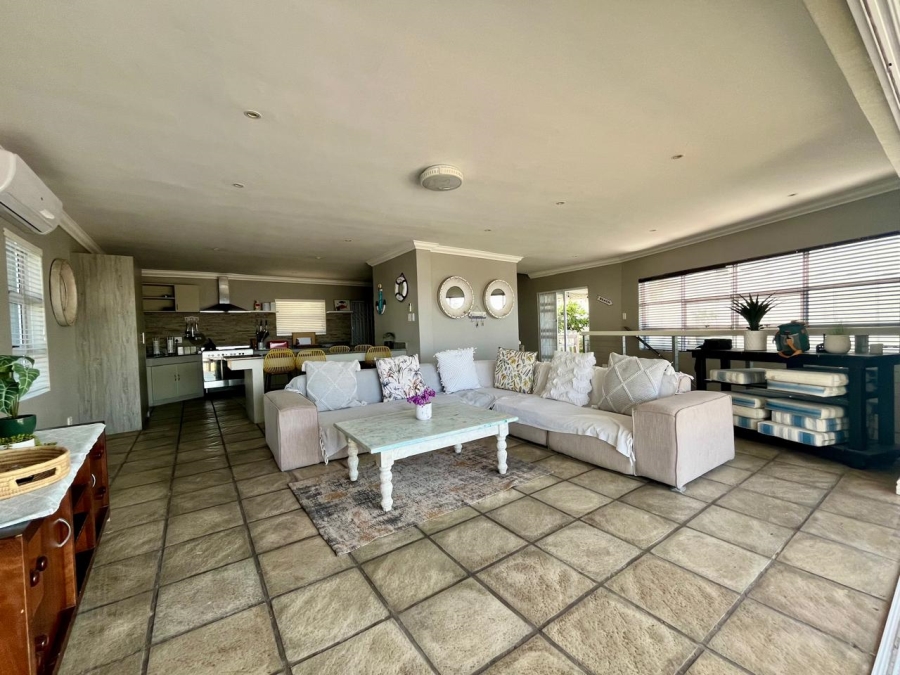3 Bedroom Property for Sale in Shakas Rock KwaZulu-Natal