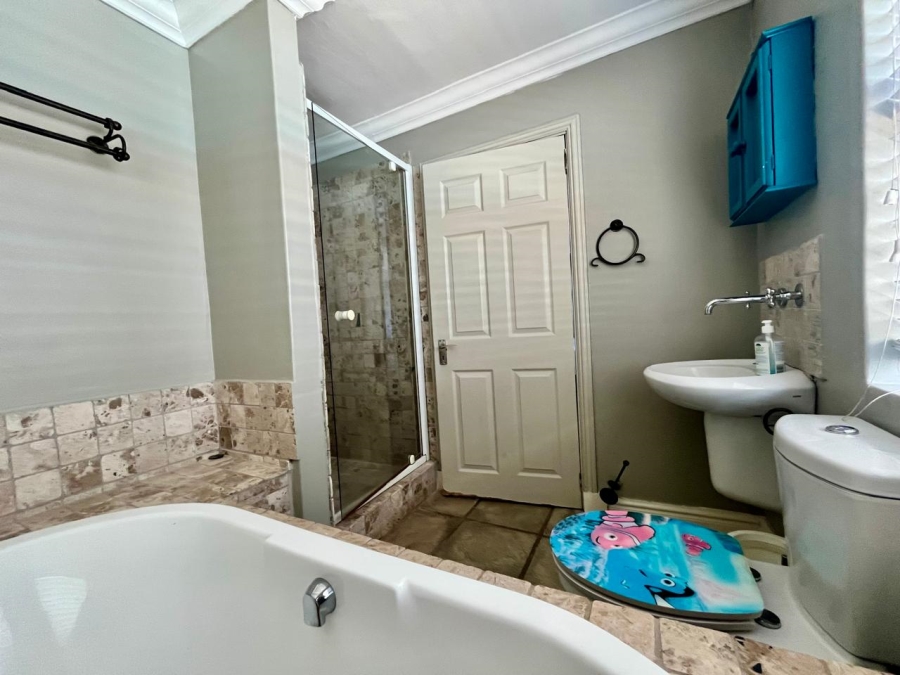 3 Bedroom Property for Sale in Shakas Rock KwaZulu-Natal