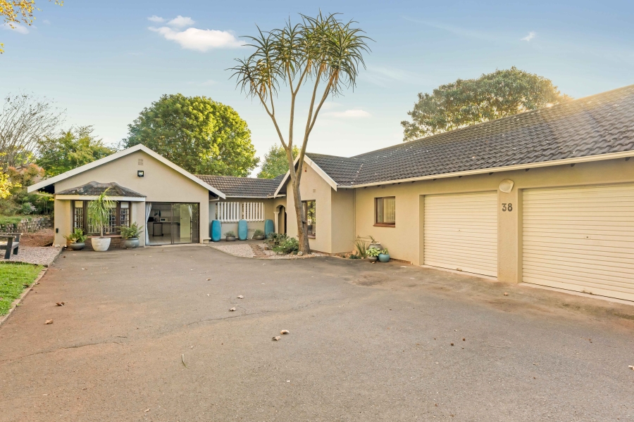 3 Bedroom Property for Sale in Gillitts KwaZulu-Natal