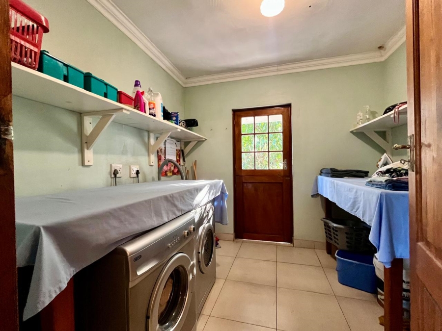 6 Bedroom Property for Sale in Shortens Country Estate KwaZulu-Natal