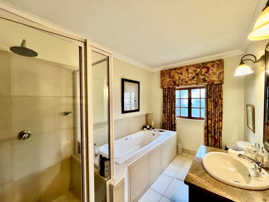 6 Bedroom Property for Sale in Shortens Country Estate KwaZulu-Natal