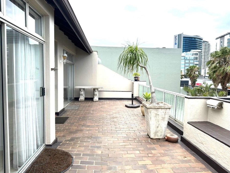 To Let 3 Bedroom Property for Rent in Umhlanga KwaZulu-Natal