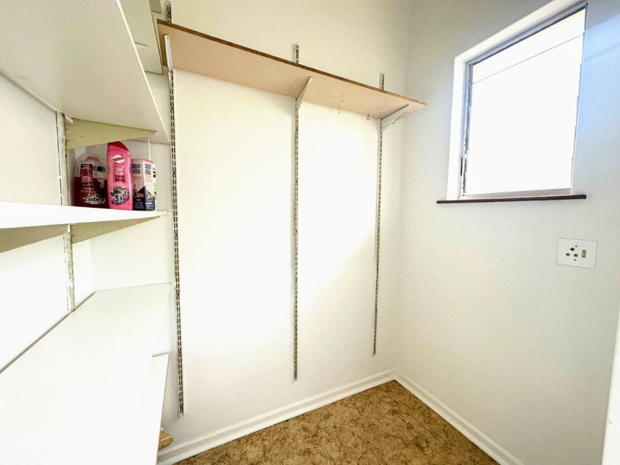 To Let 3 Bedroom Property for Rent in Umhlanga KwaZulu-Natal