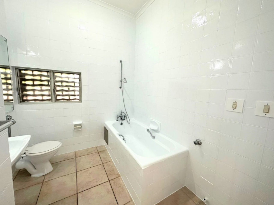 To Let 3 Bedroom Property for Rent in Umhlanga KwaZulu-Natal