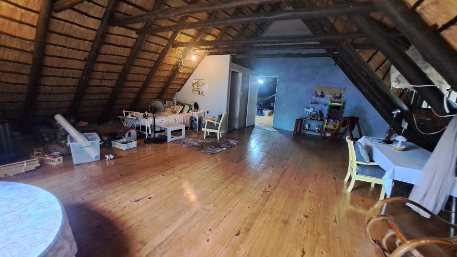 5 Bedroom Property for Sale in Meer En See KwaZulu-Natal