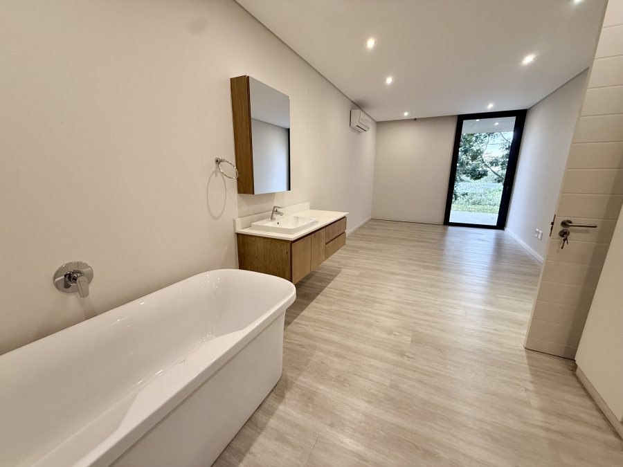 2 Bedroom Property for Sale in Elaleni Coastal Forest Estate KwaZulu-Natal