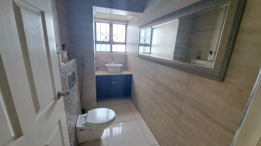 4 Bedroom Property for Sale in Meer En See KwaZulu-Natal
