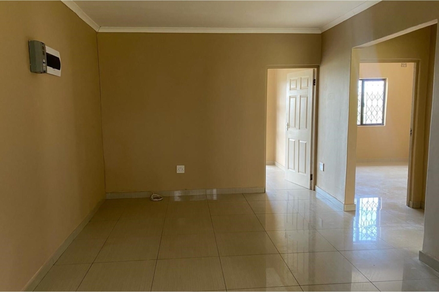 To Let 3 Bedroom Property for Rent in Lotusville KwaZulu-Natal