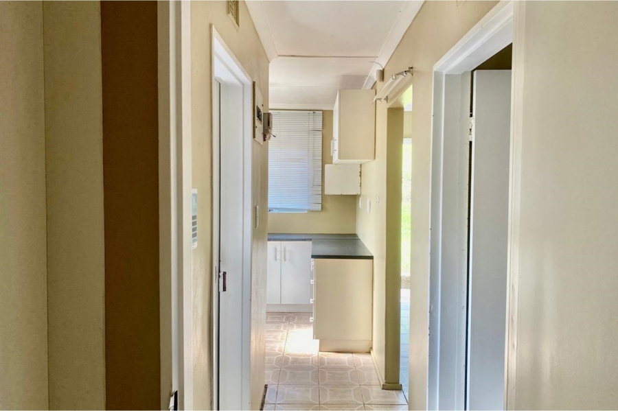 To Let 2 Bedroom Property for Rent in Parkgate KwaZulu-Natal