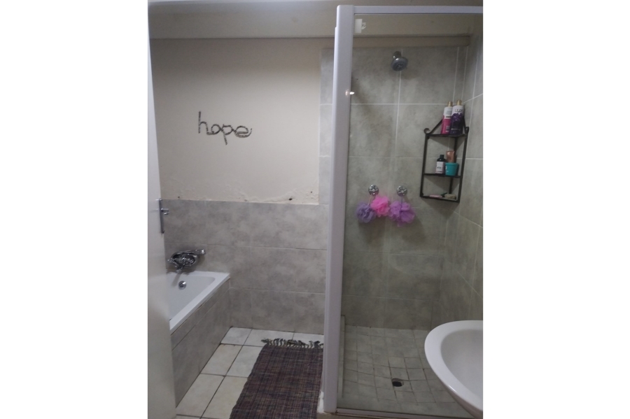 3 Bedroom Property for Sale in Chasedene KwaZulu-Natal