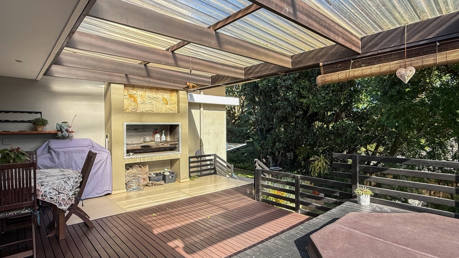 3 Bedroom Property for Sale in Salt Rock KwaZulu-Natal