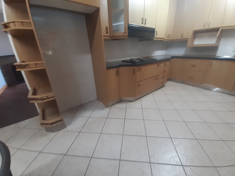 5 Bedroom Property for Sale in Fairview KwaZulu-Natal