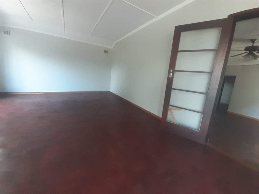 5 Bedroom Property for Sale in Fairview KwaZulu-Natal