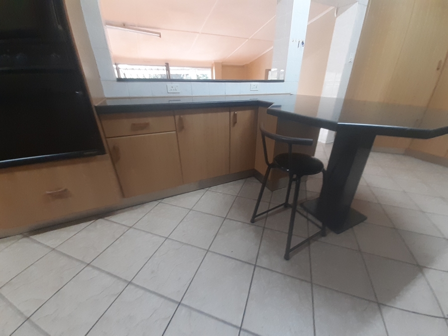 5 Bedroom Property for Sale in Fairview KwaZulu-Natal