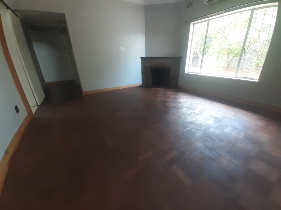 5 Bedroom Property for Sale in Fairview KwaZulu-Natal