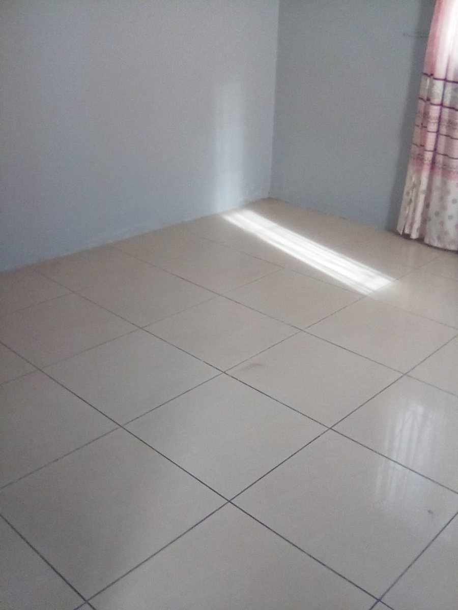 To Let 1 Bedroom Property for Rent in Overport KwaZulu-Natal