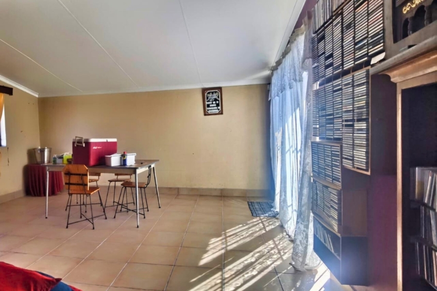 3 Bedroom Property for Sale in Pioneer Park KwaZulu-Natal