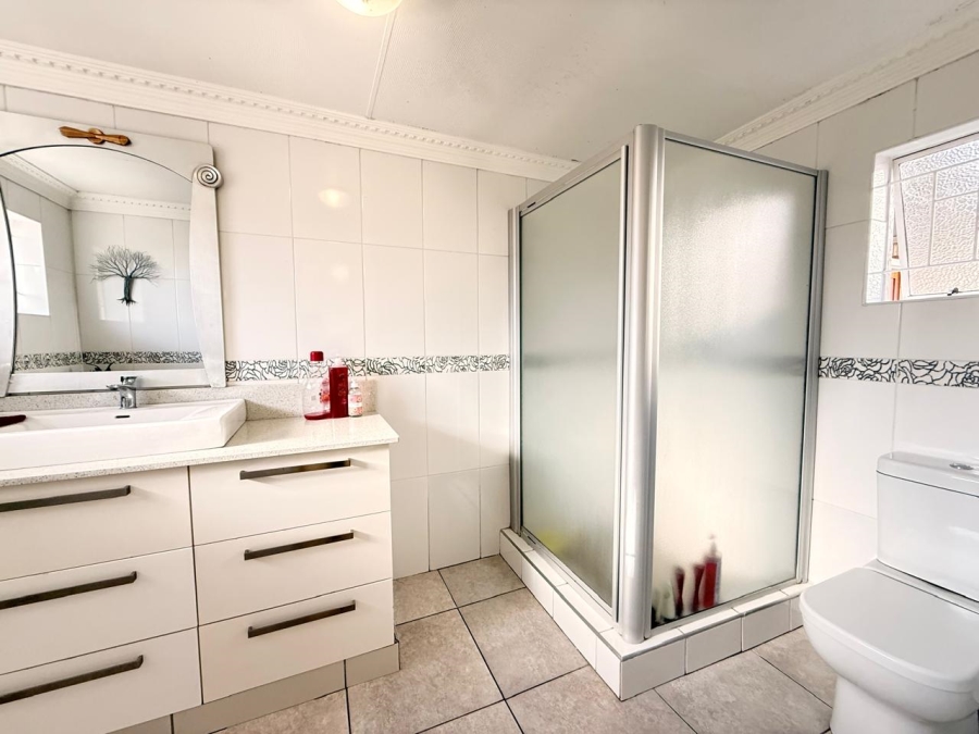 4 Bedroom Property for Sale in Newcastle KwaZulu-Natal